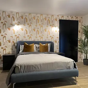 Appartement Sci Apart Studio Proche Gare De L'est Et Nord, Parijs
